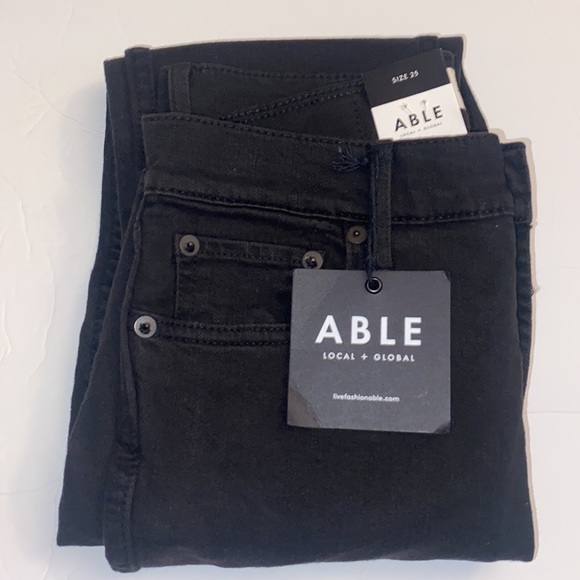 (26) Able Button Front Daysi Wash Jeans, Size 25, NWT - Picture 2 of 6